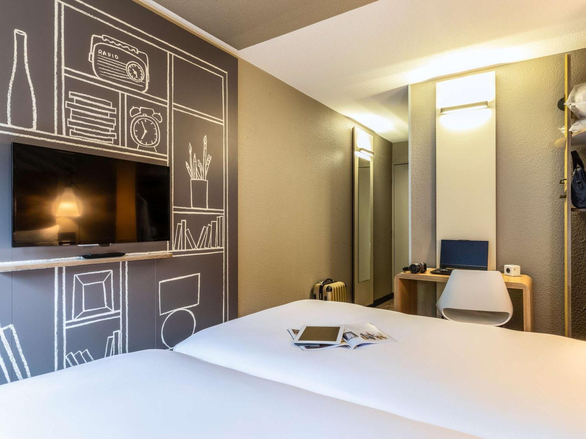 Ibis Velizy Jouy-En-Josas Hotel Buitenkant foto